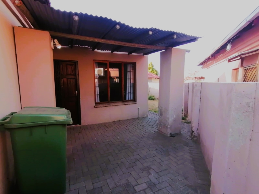 3 Bedroom Property for Sale in Waterval East North West